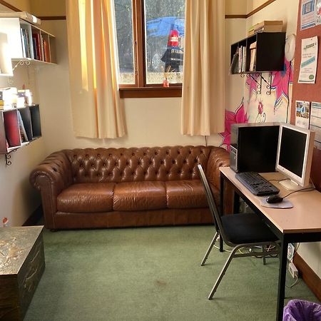 Hostel Manor House Backpackers Dunedin Exterior foto