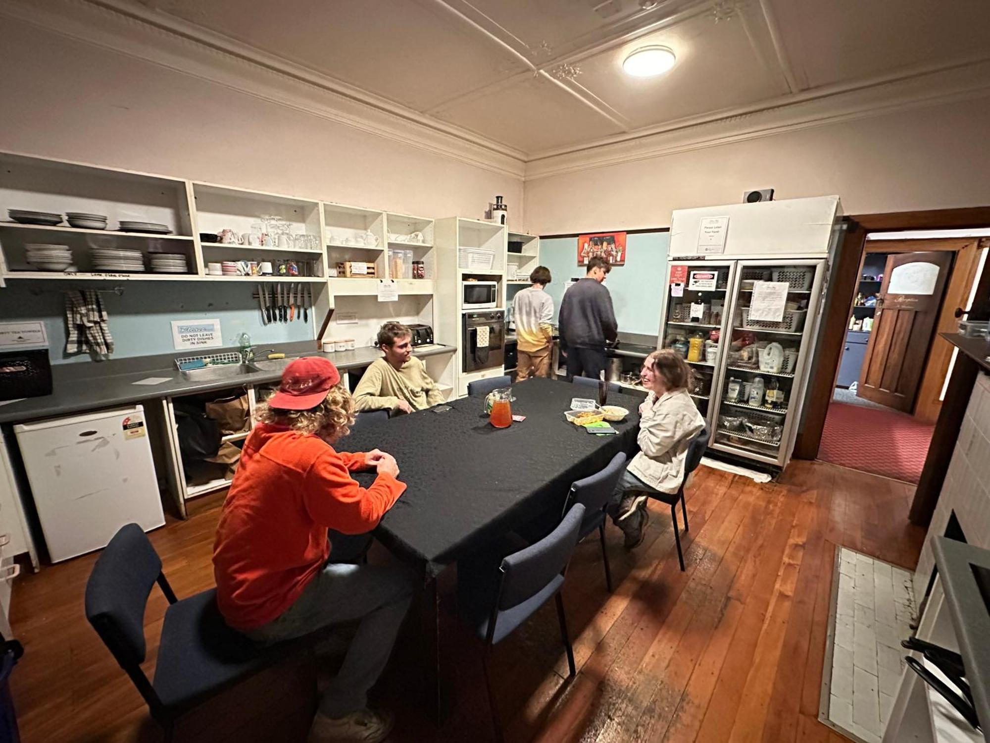 Hostel Manor House Backpackers Dunedin Exterior foto
