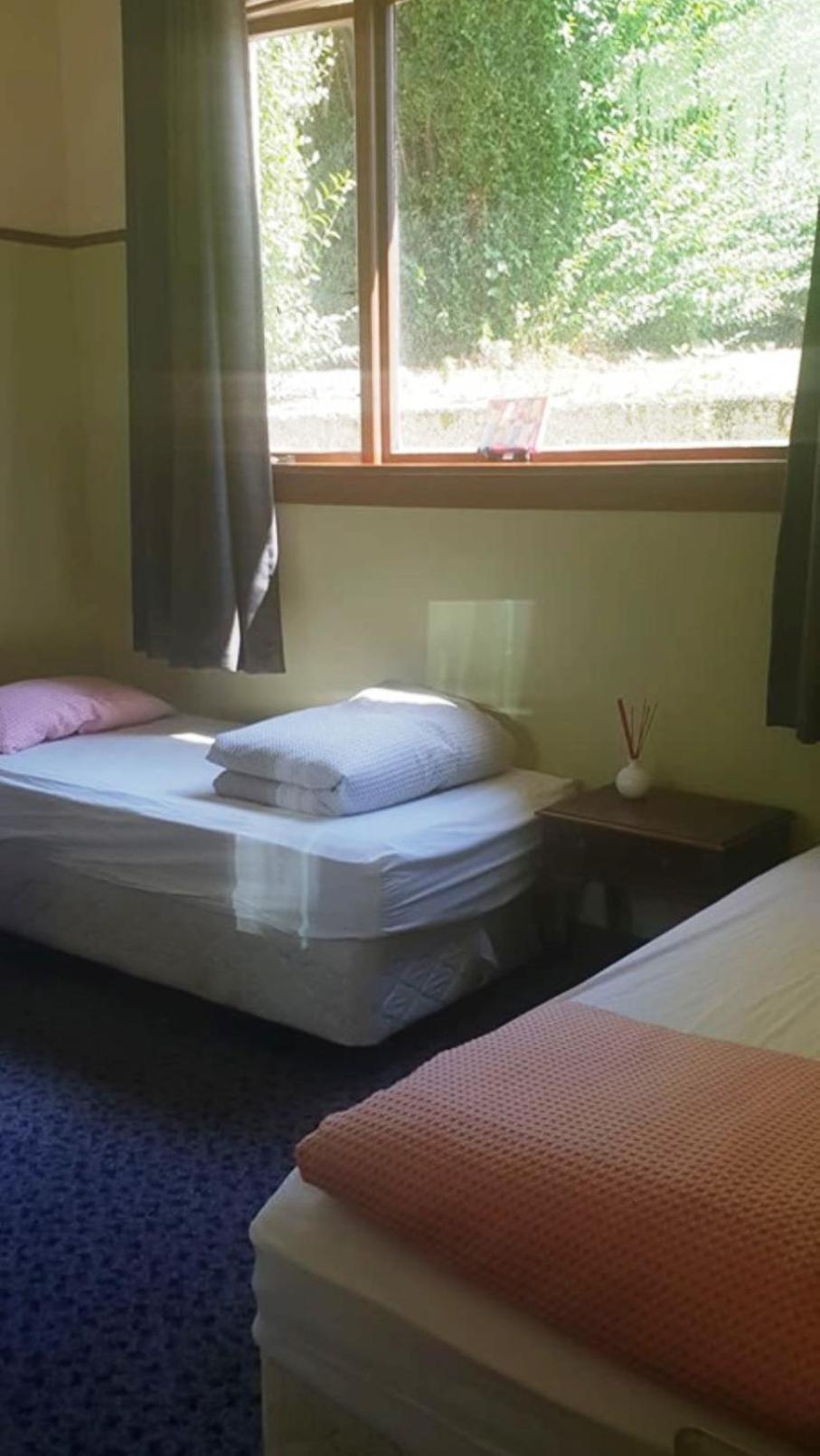 Hostel Manor House Backpackers Dunedin Exterior foto